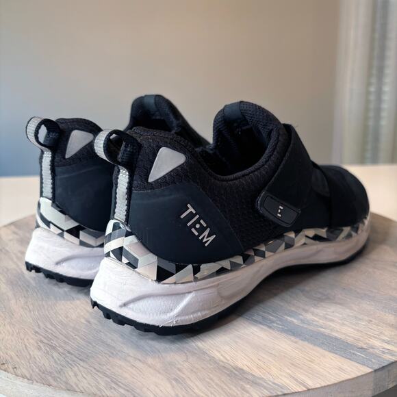 TIEM Slipstream Indoor Cycling Shoes Women’s Black SPD Compatible Spin Size 10 - Picture 6 of 11